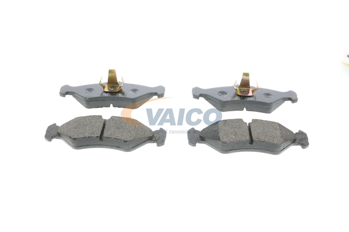 Numéro OEM 2D0 698 45 1D - Plaquettes de frein V10-8152 AUDI, MERCEDES-BENZ, SEAT, SKODA, PORSCHE