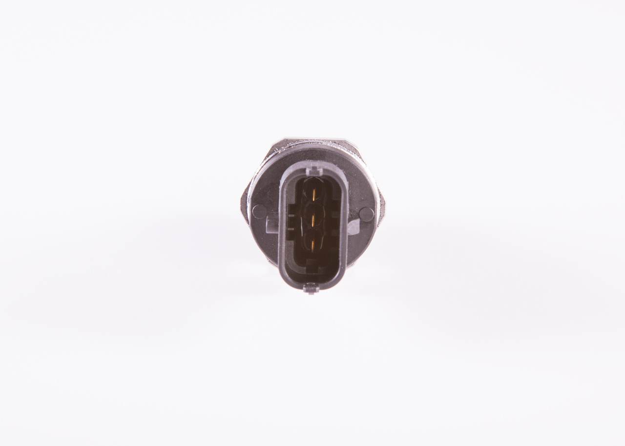 Numer OEM 5 0415 7020 - Czujnik, cisnienie paliwa 0 281 006 165 IVECO