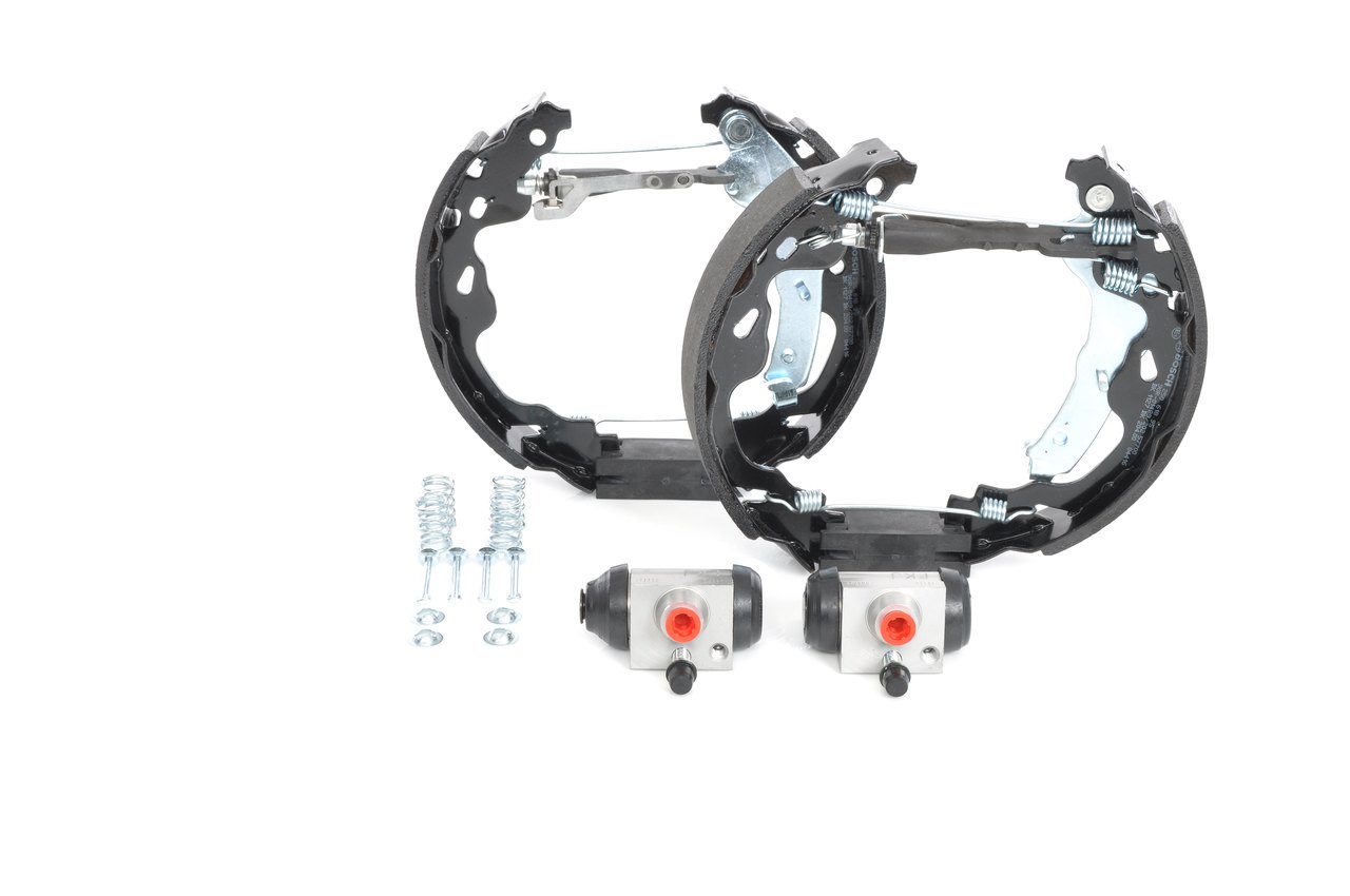 Bremsbeläge für Trommelbremsen 0 204 114 333 BOSCH SUZUKI Swift III Schrägheck (MZ, EZ) 1.3 (RS 413, ZC11S) 2008 91 PS