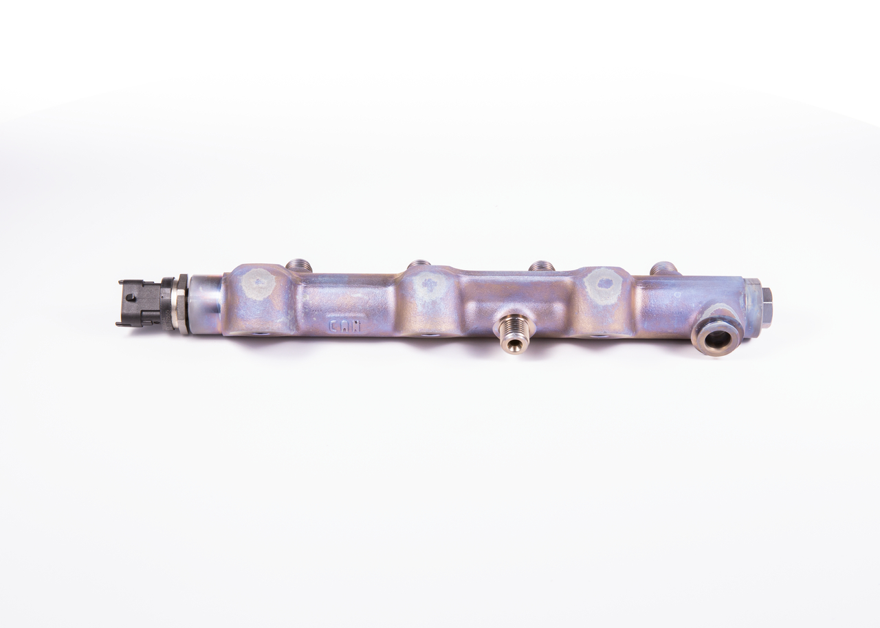 Brandstofrail 0 445 224 024 BOSCH IVECO Daily IV Flatbed Vrachtwagen / Chassis 2.3 35C12, 35S12 2006 116 Pk