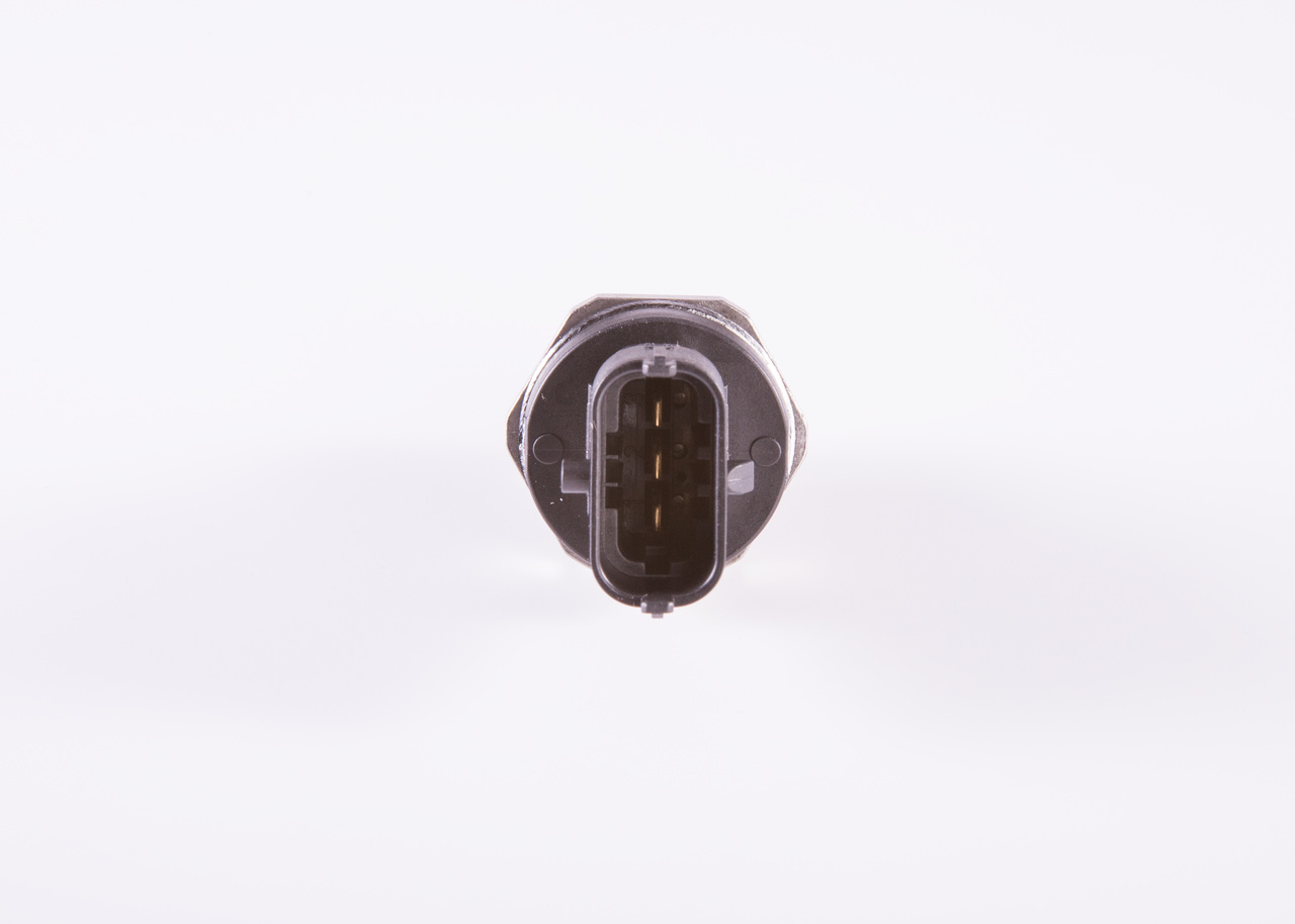 køb online BOSCH Sensor Brændstoftryk 0 281 006 087 Mitsubishi 1154,54 kr.