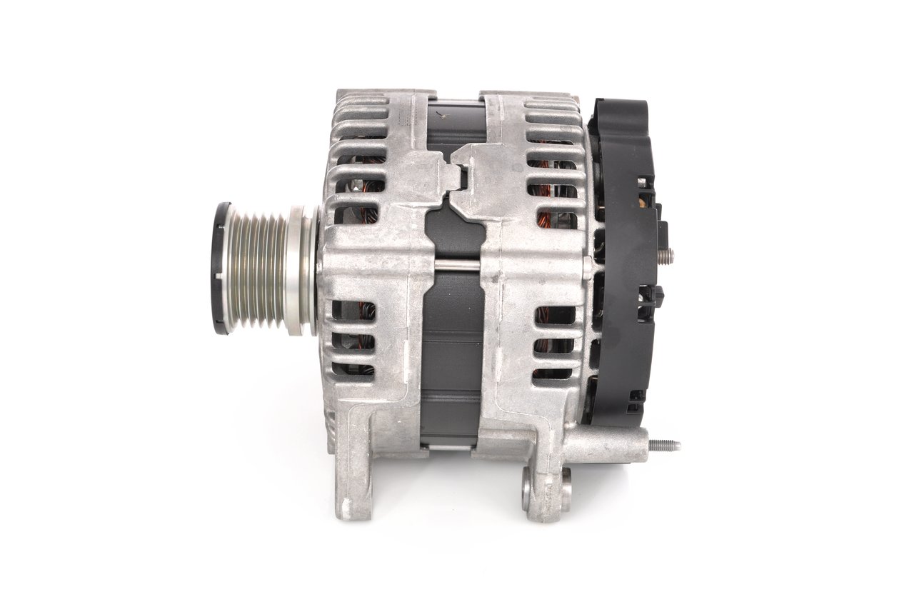 OEM nummer 03L 903 024 C - Generator 0 121 715 142 VW, AUDI, SKODA, SEAT, PORSCHE