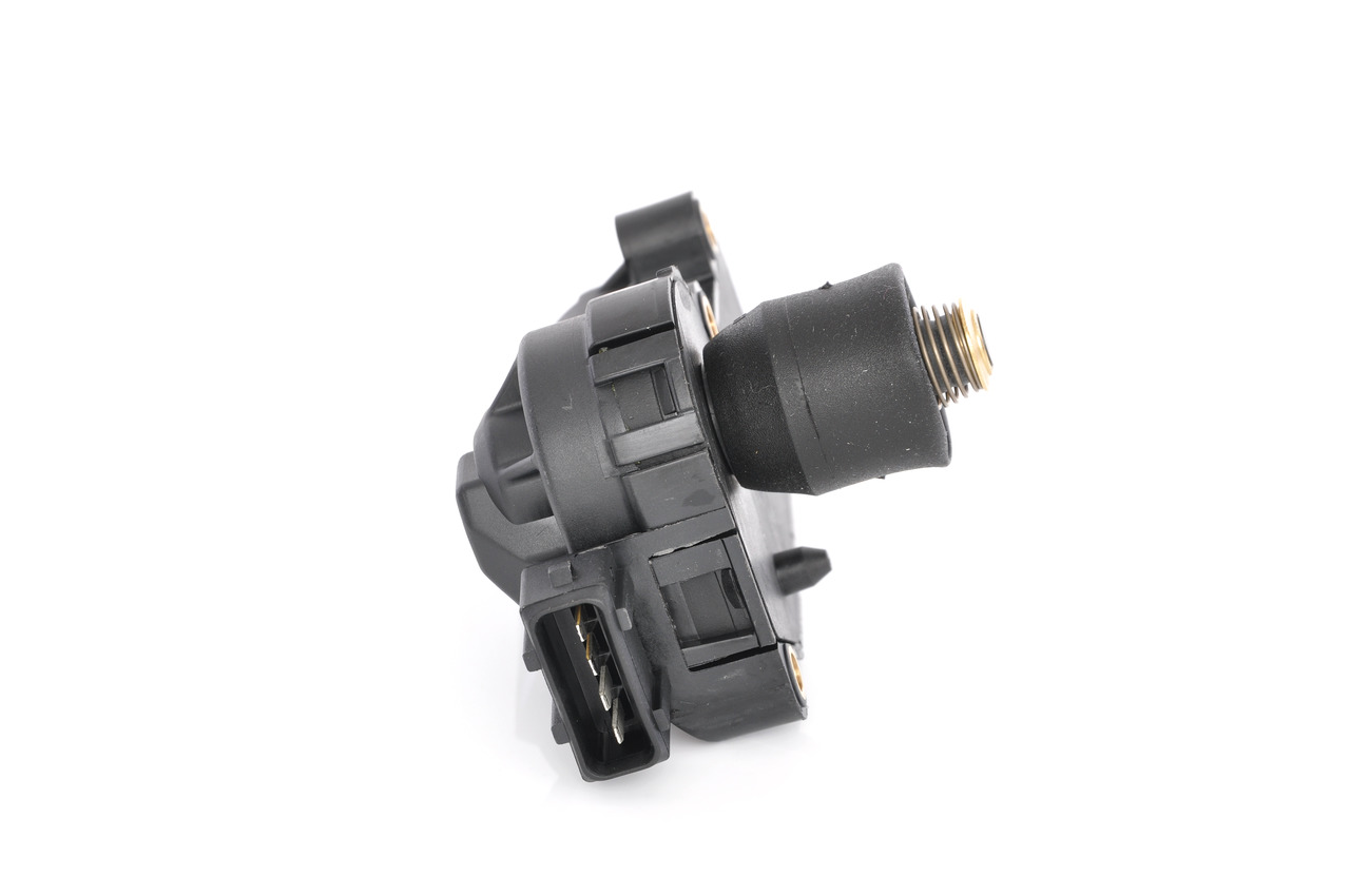 OEM-Nummer 051 133 031 - Stellelement, Drosselklappe 3 437 010 524 VW, AUDI, SKODA, CITROËN, SEAT