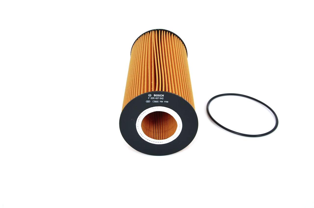 Numéro OEM A 457 184 01 25 - Filtre à huile F 026 407 042 MERCEDES-BENZ, MAYBACH