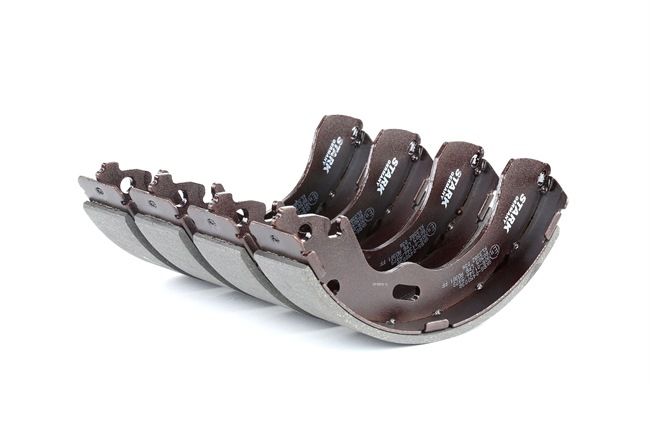 Numéro OEM GEYT 26 38ZC - Jeu de mâchoires de frein SKBS-0450038 FORD, MITSUBISHI, MAZDA, MERCURY
