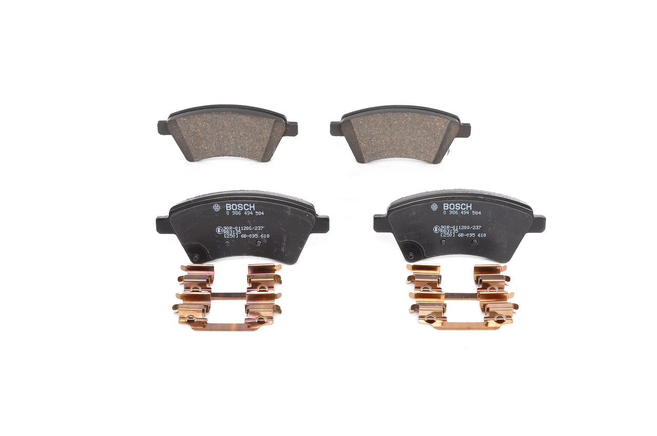 BOSCH 0 986 494 584 Bremsbelagsatz Scheibenbremse FIAT Sedici (FY)