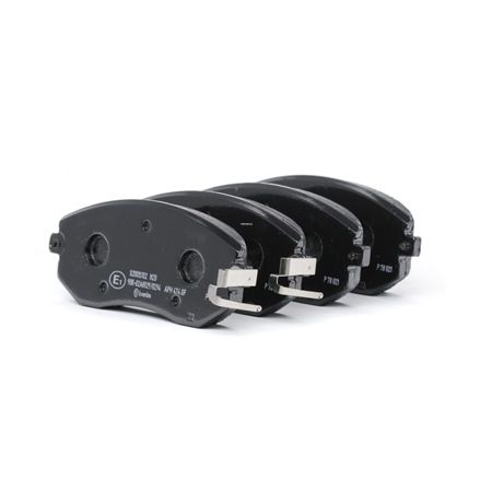 kupić online BREMBO Zestaw klocków hamulcowych P 78 021 Subaru 176,22 PLN