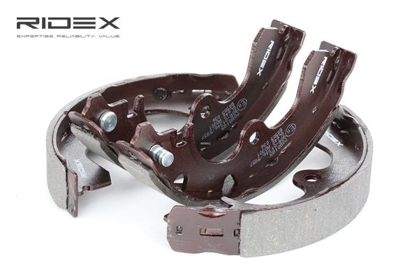 Número OEM 04495 10 110 - Juego de zapatas de frenos 70B0185 TOYOTA, SUZUKI, LEXUS, WIESMANN