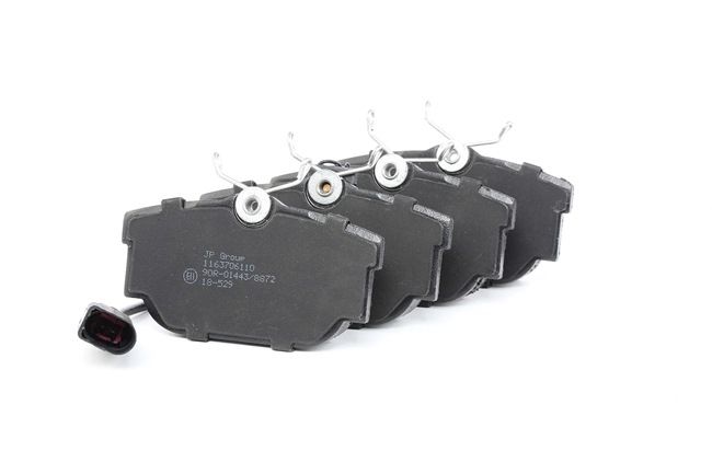 Numero OEM 7D0 698 451 F - Kit pastiglie freni 1163706110 AUDI, FORD, SEAT, SKODA, PORSCHE