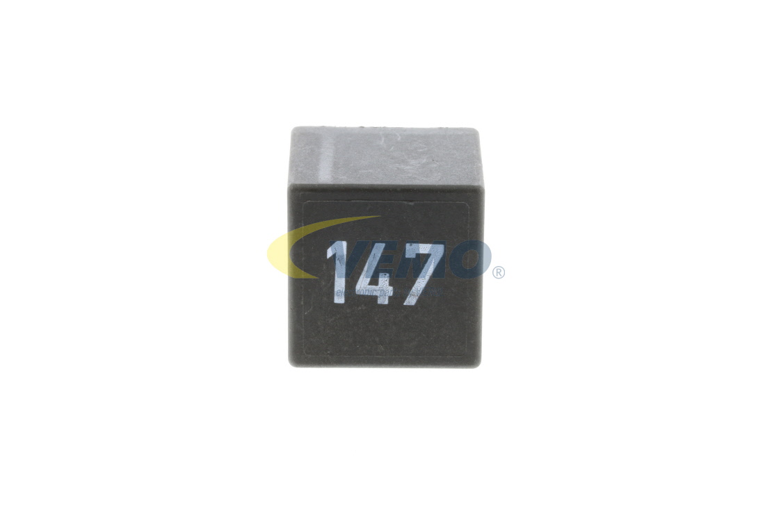 Numer OEM 1H0 959 142 - Przekaznik, klimatyzacja V15-71-0039 AUDI, SKODA, SEAT