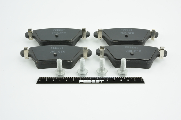 Numéro OEM C2 S33 408 - Plaquettes de frein 2101-GER FORD, MAZDA, IVECO, JAGUAR