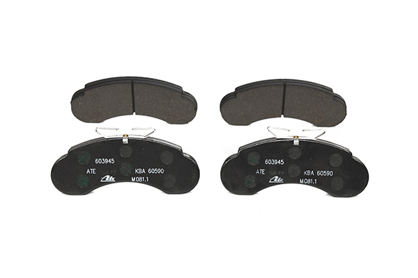 Numéro OEM A 631 420 03 20 - Plaquettes de frein 13.0460-3945.2 MERCEDES-BENZ
