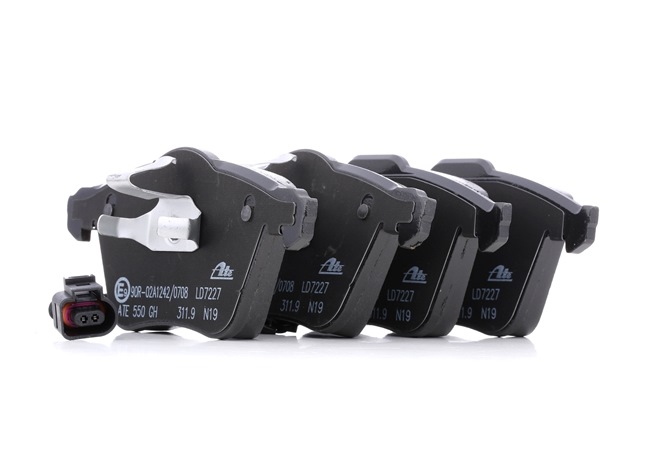 Número OEM 8J0 698 151 F - Pastilhas de travão 13.0470-7227.2 VW, AUDI, FORD, SEAT, SKODA