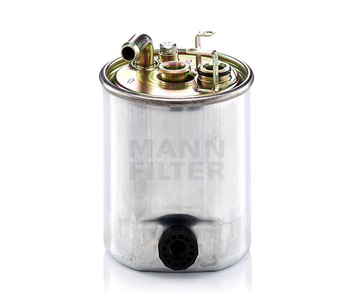 Numéro OEM A 611 092 01 01 - Filtre à carburant WK 842/18 MERCEDES-BENZ, MAYBACH